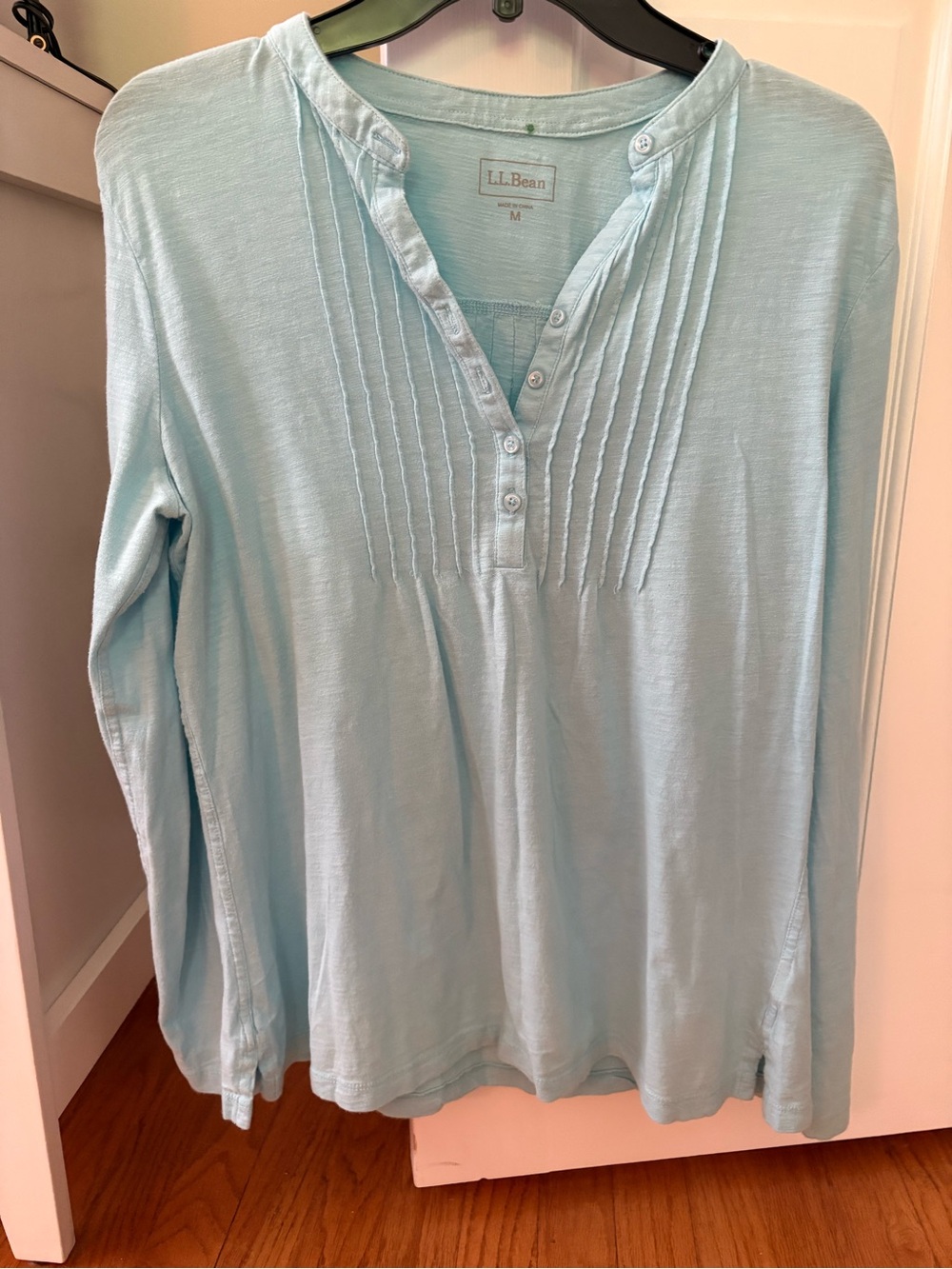 L.L. Bean Women's Light Blue Pintuck Henley Long Sleeve Top